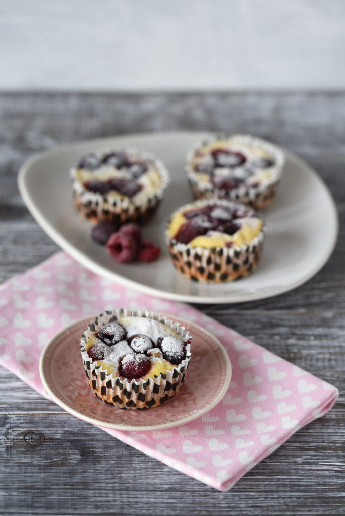 Mini-Cheeseakes mit Beeren